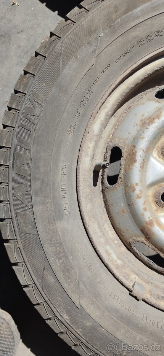 Kia pregio 185/14 C 102 /100 Q M+S - 5