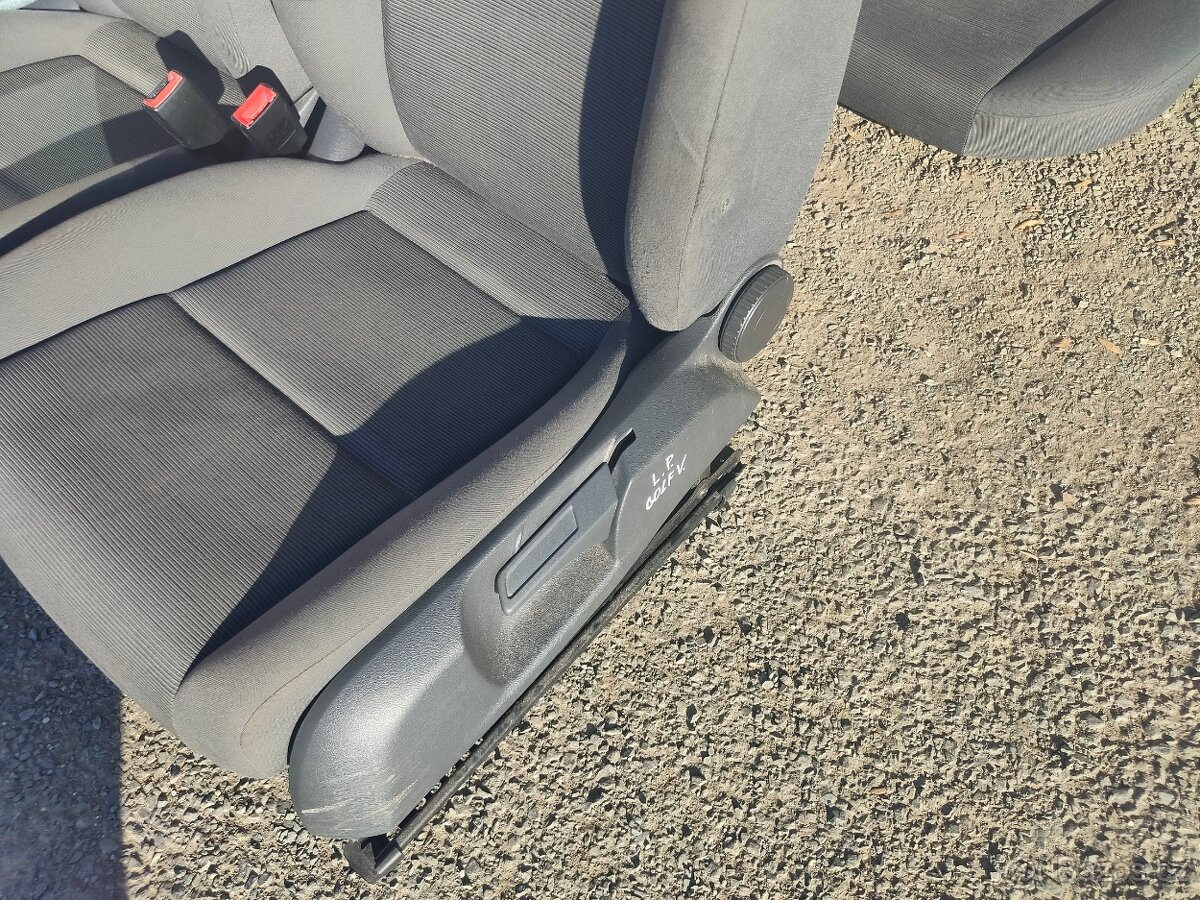 Sedačky Golf V HB - č.2 - 5