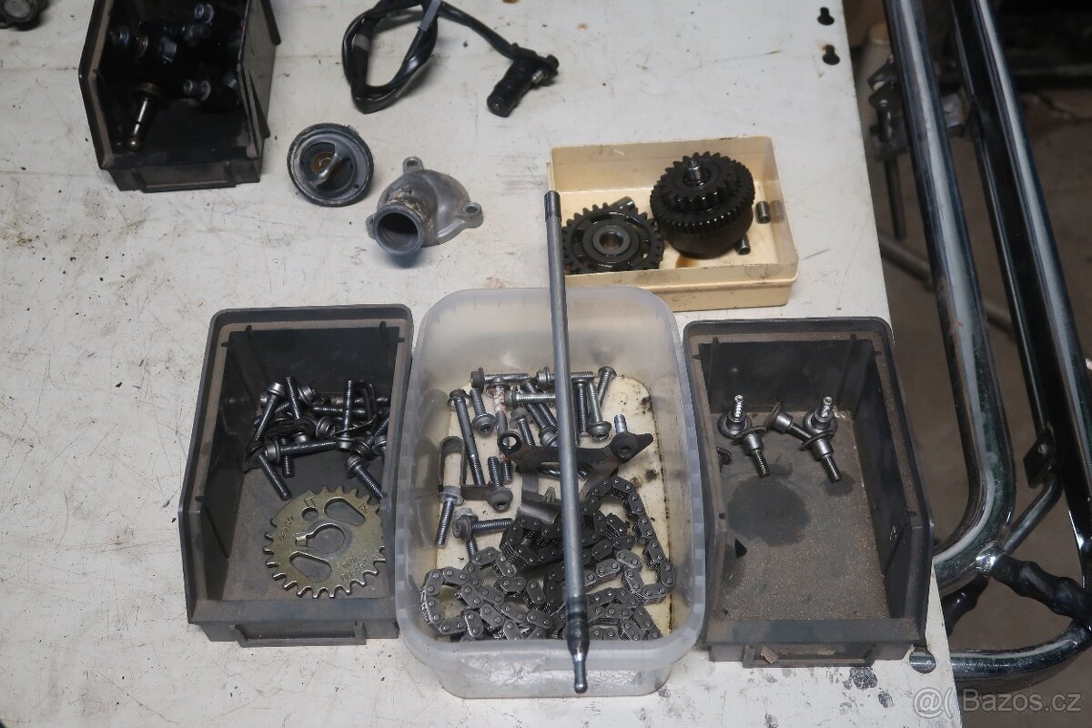 7 Díly Yamaha XT 1200 Z Super Ténéré 2011 - 5