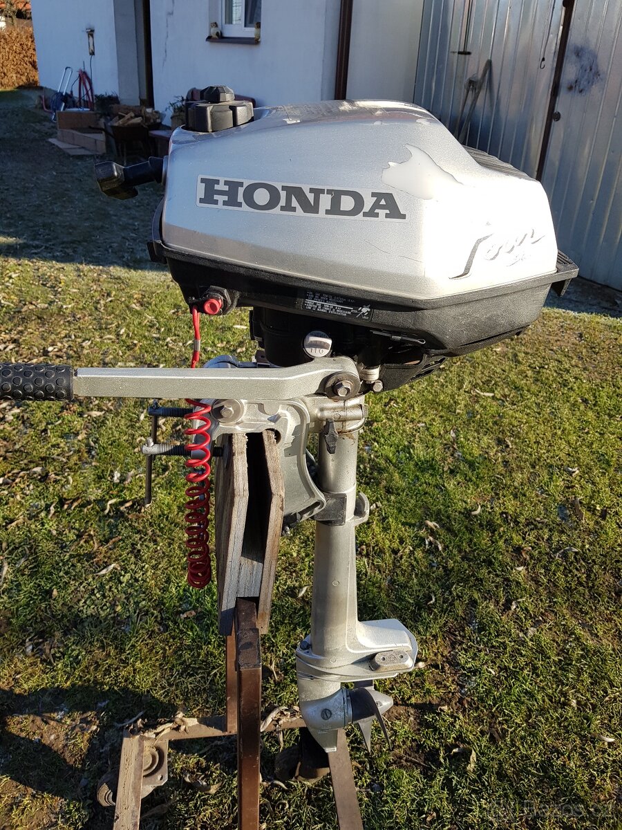 Lodní motor Honda 2ps - 5