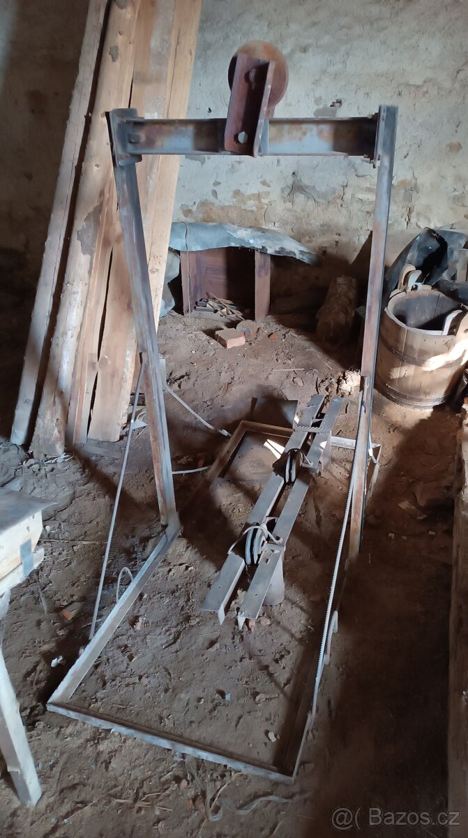 Stavební vrátek - 5