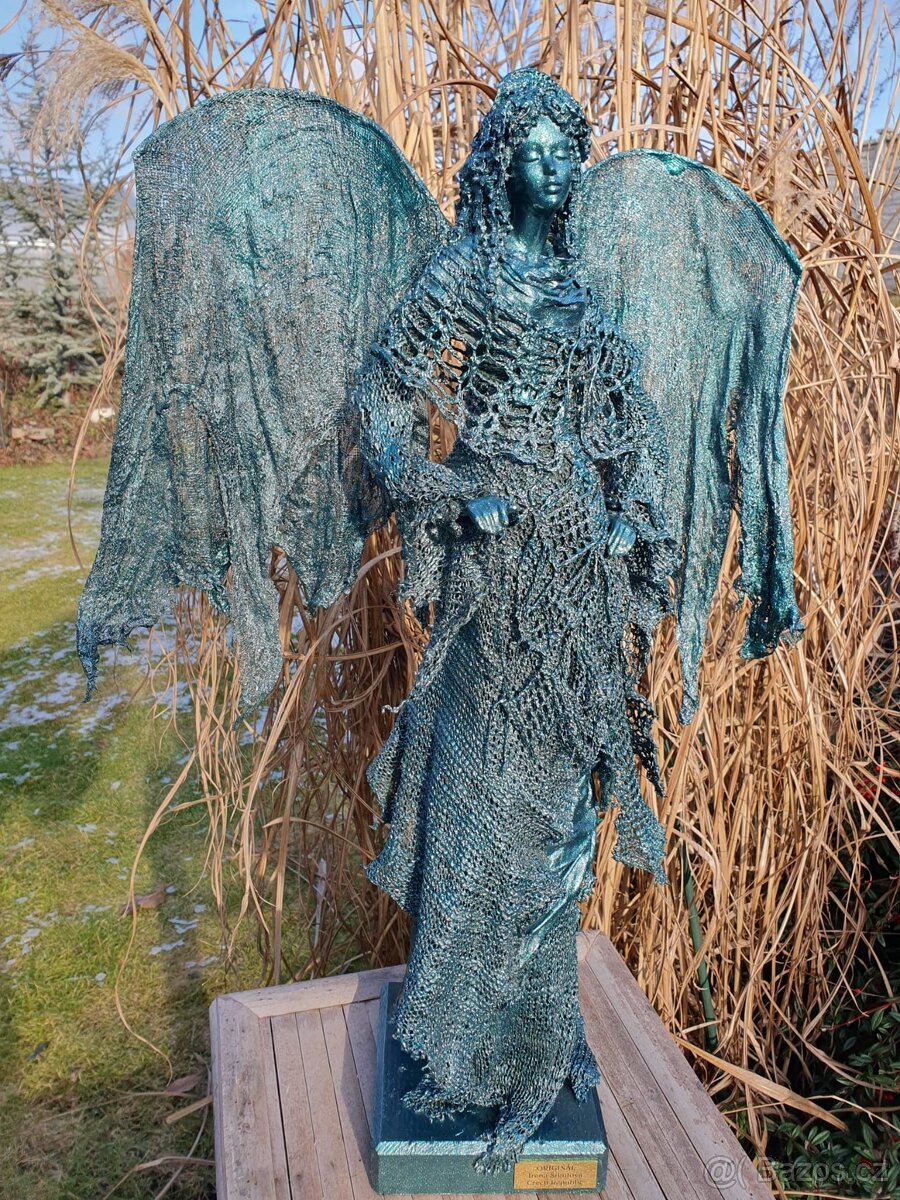 Originální socha ,, ANDĚLKA ochránkyně domova,, - 5