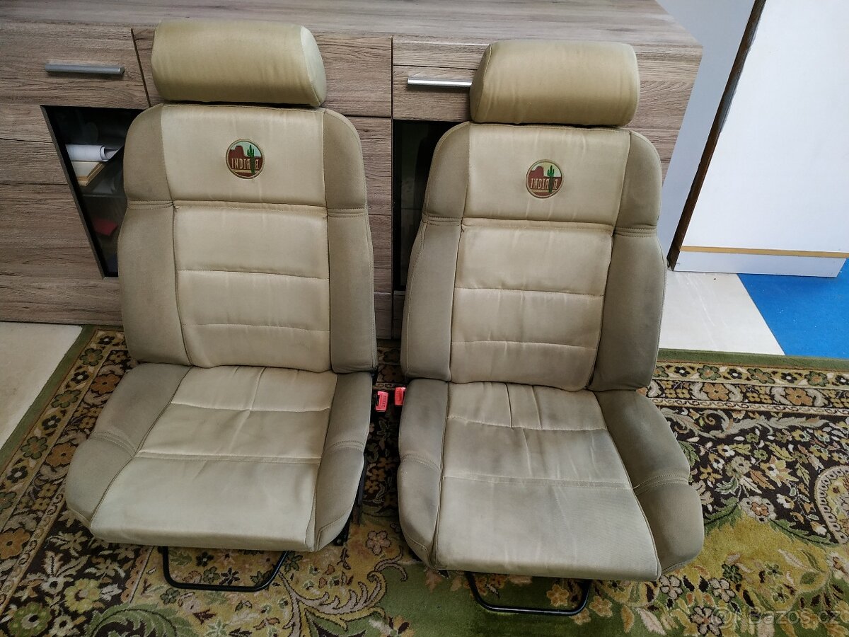 Peugeot 205 sedadla - 5