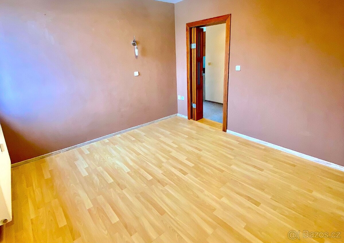 Pronájem bytu 3+1 65 m², Borohrádek - 5