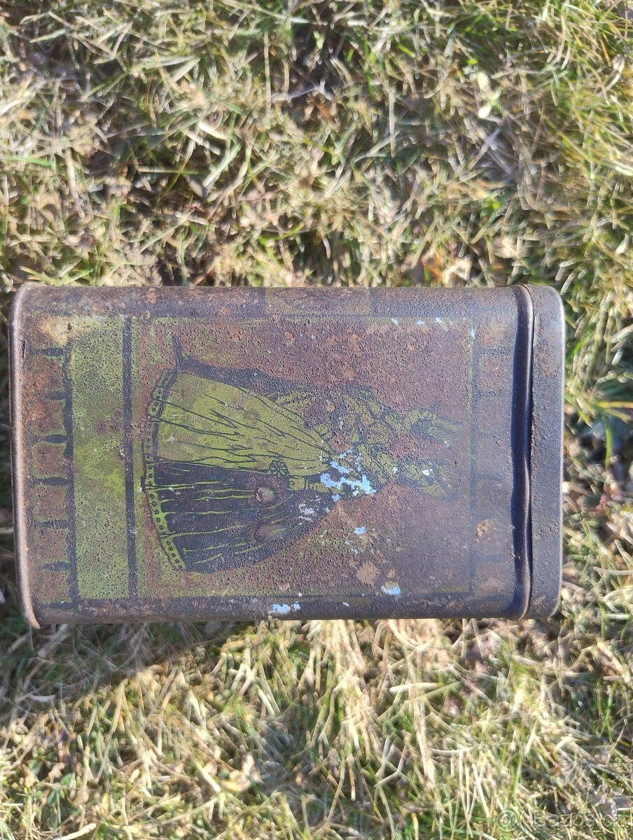 Staré plechové krabičky - 5