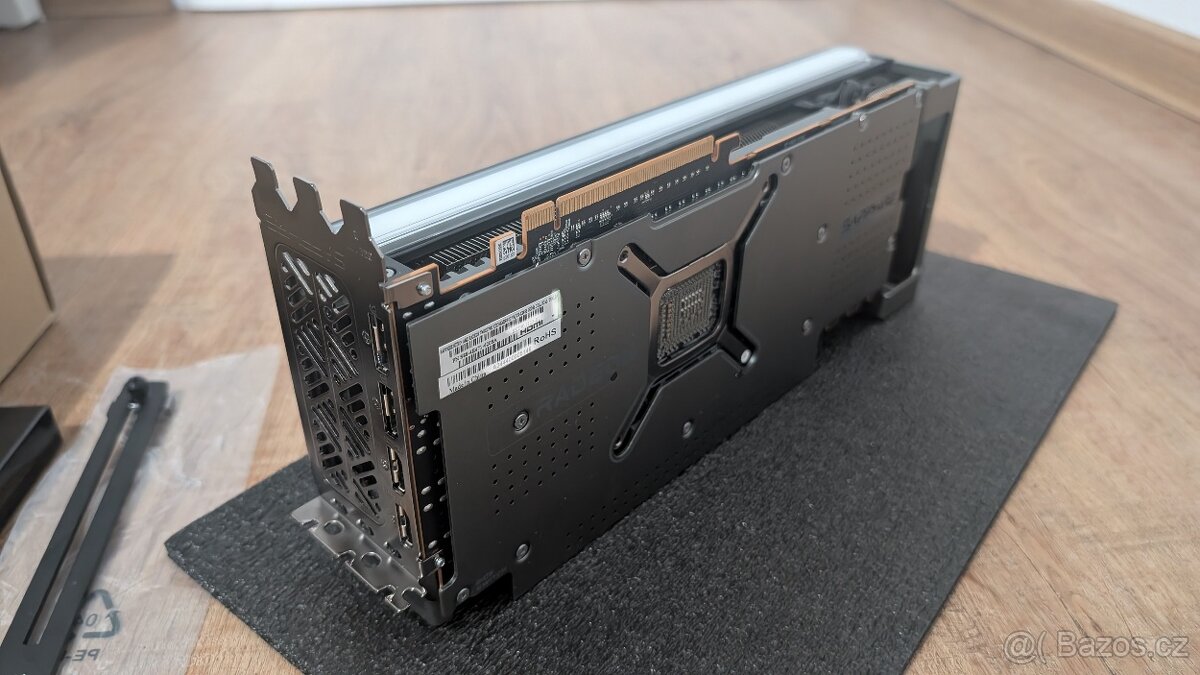 AMD Radeon RX 7900 XTX 24GB Sapphire Nitro+ - 5