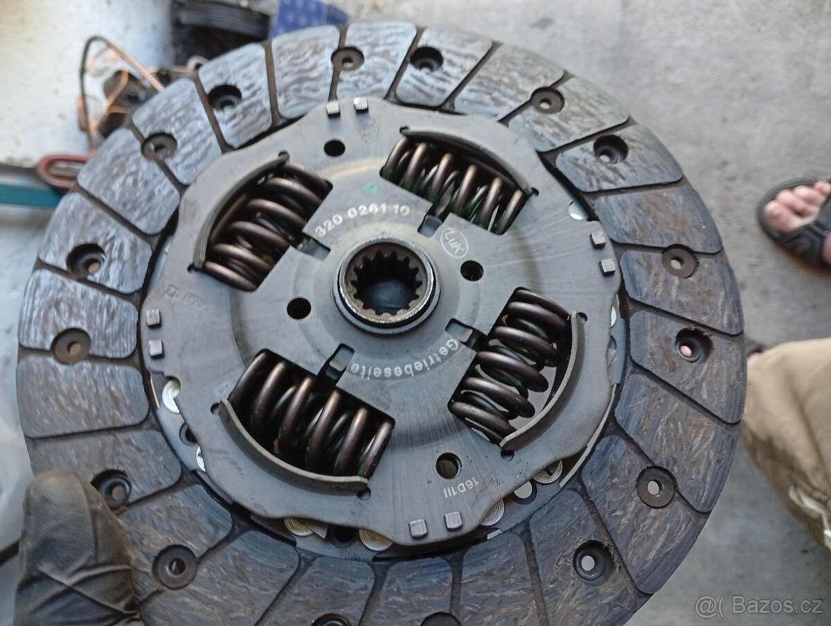 spojka LUK 620 3090 09 - 5