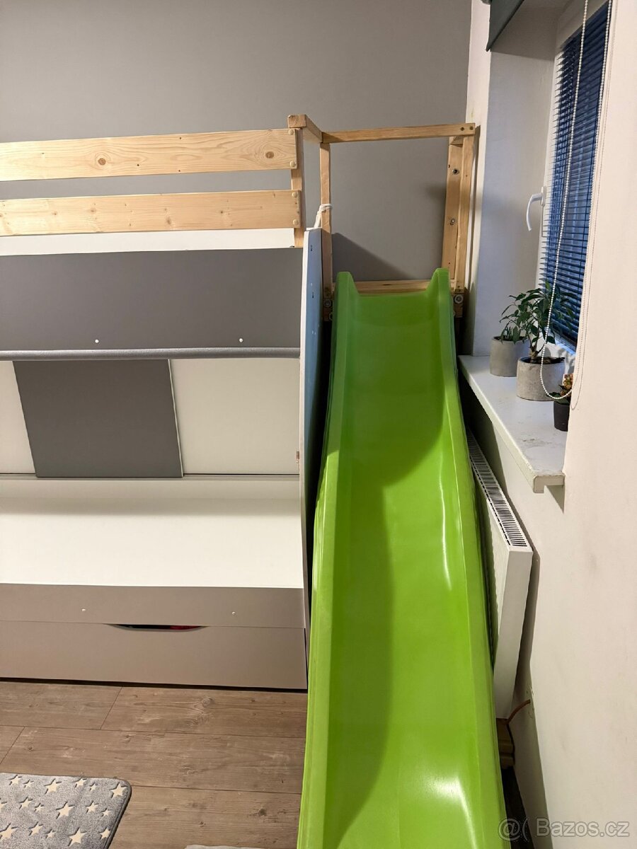 Dvoupatrová postel s úložným prostorem - 5