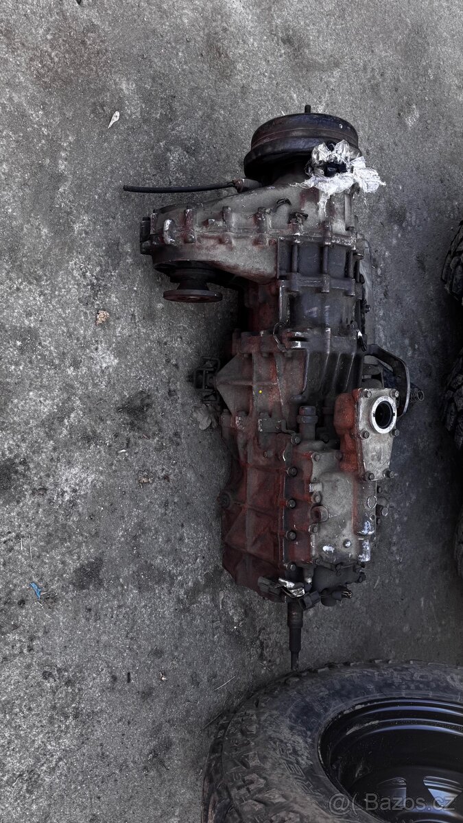 Nissan patrol y60/y61 td42 převodovka