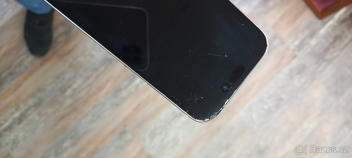 Apple Iphone 16 Pro - 5