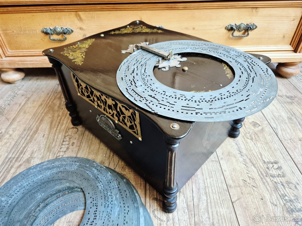 Starožitný hrací stroj, Flašinet Phoenix, 1900 - 5