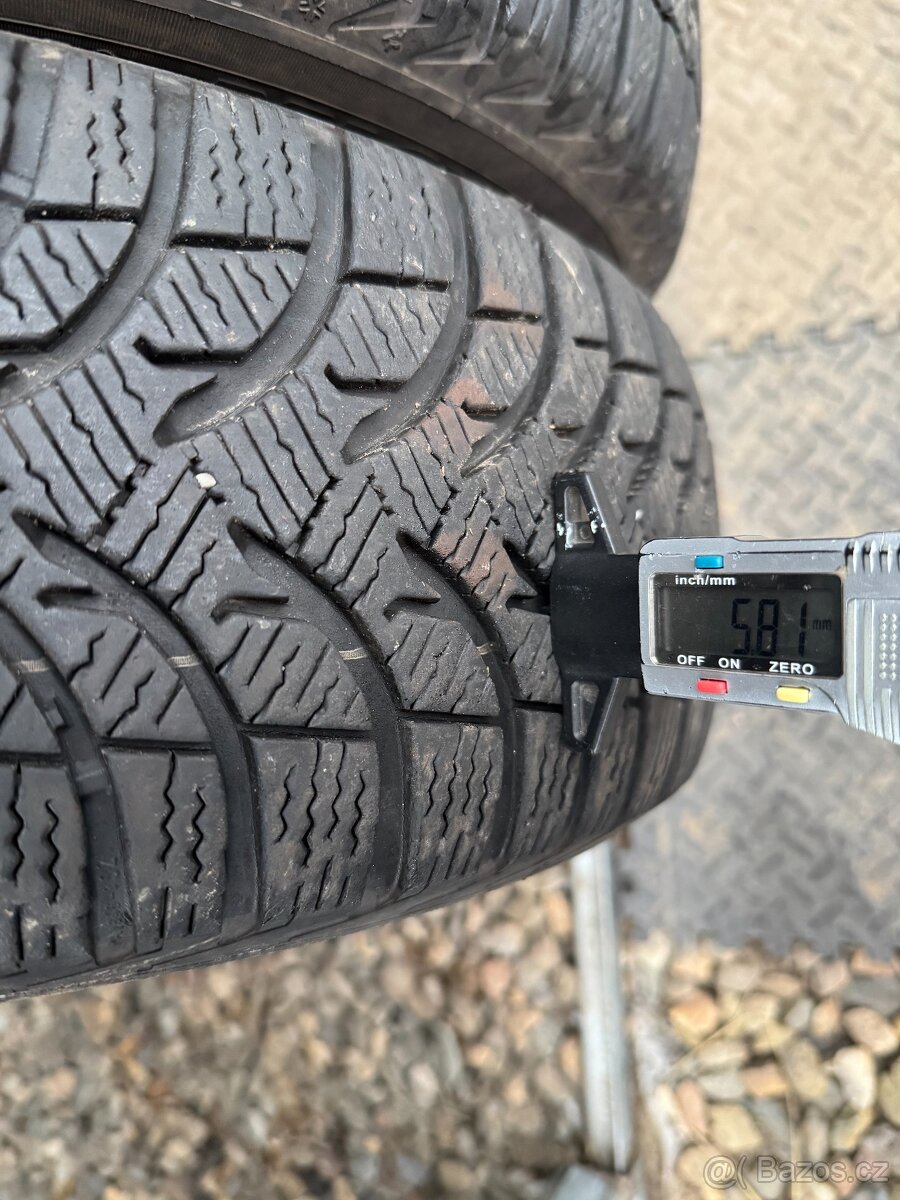 185/60/15 - Michelin zimní sada pneu - 5