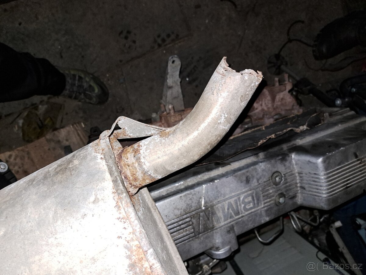 BMW e36 výfuk - 5