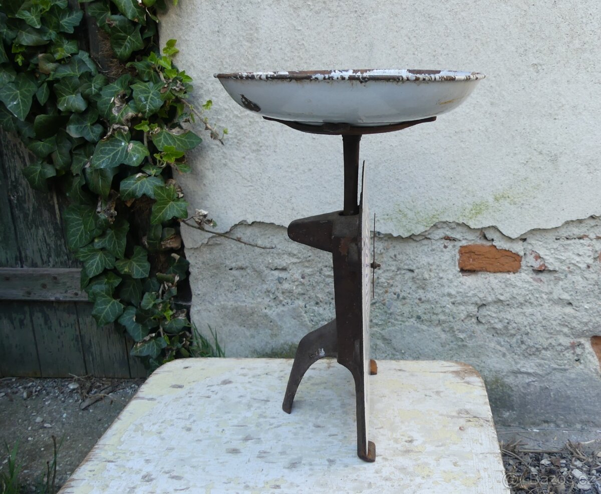 Starožitné kuchyňské jednomiskové váhy, smalt - 5