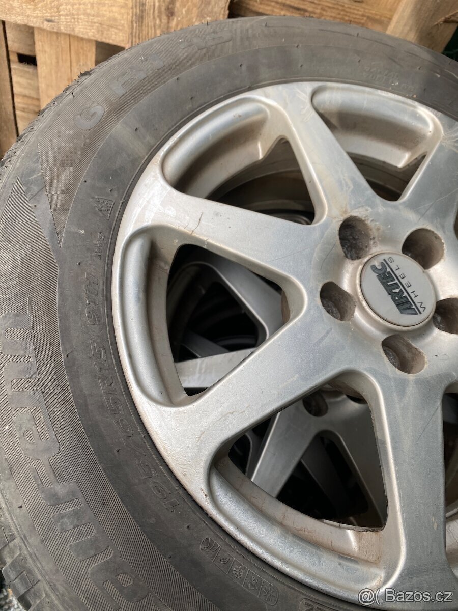 Alu kola 15” 5x100 a celoroční pneu 195/65/R15 - 5