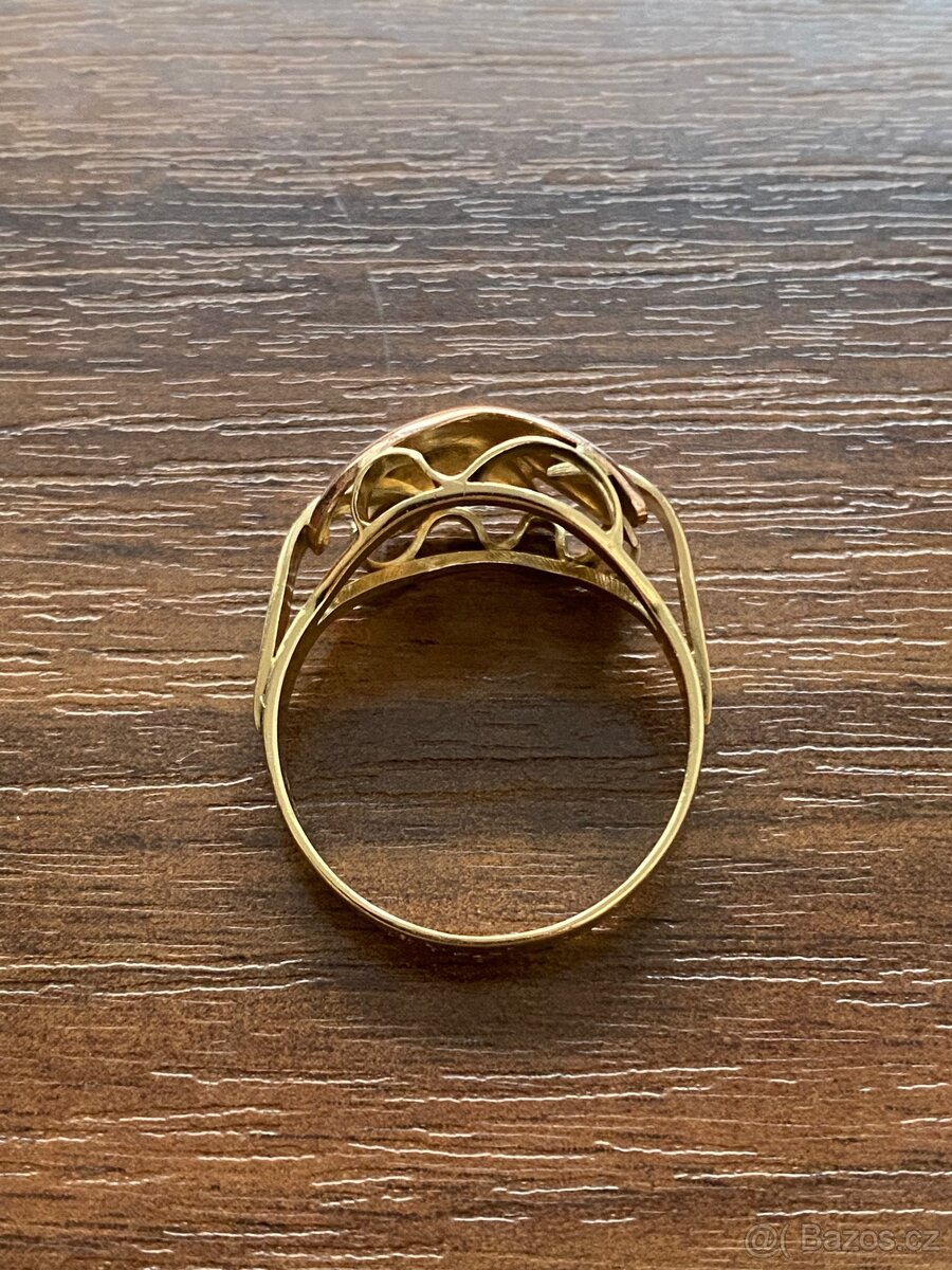Zlatý dámský prsten - 5
