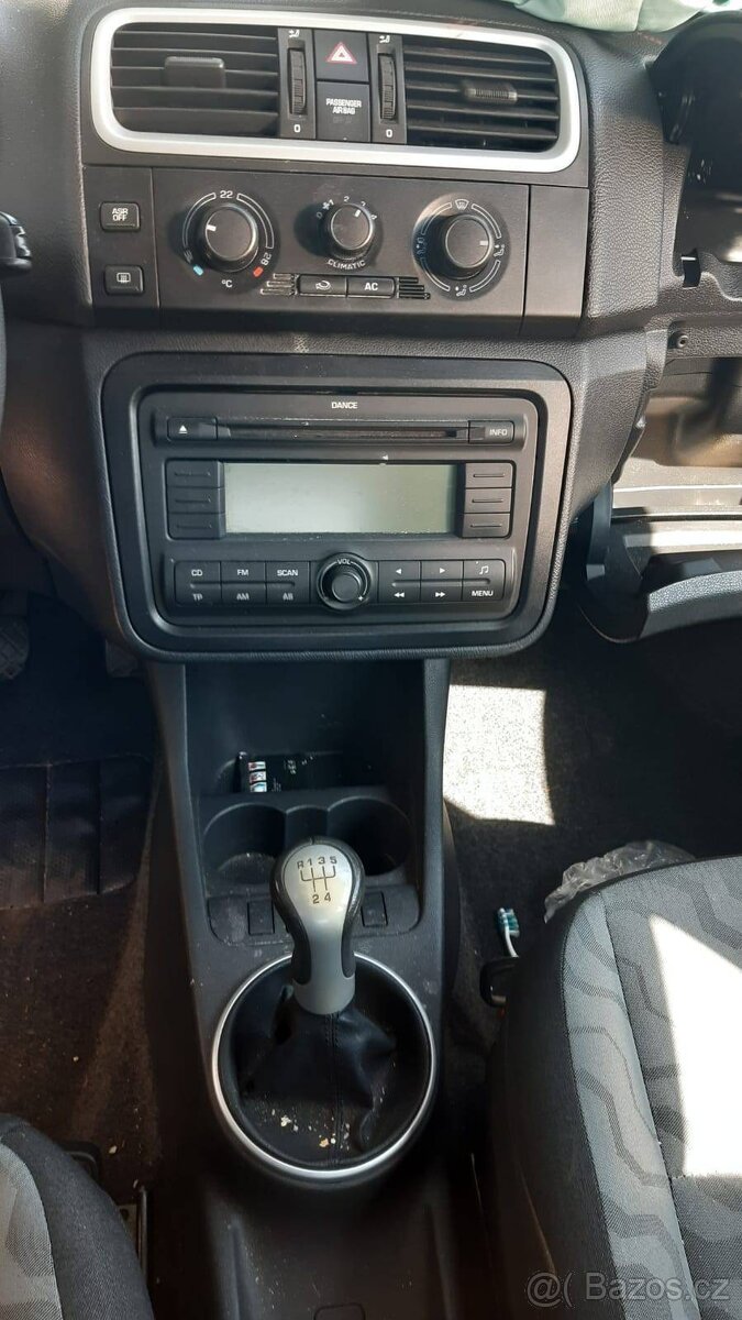 Škoda Fabia II, 1.2 51kW, BZG , r.v.2008 - 5