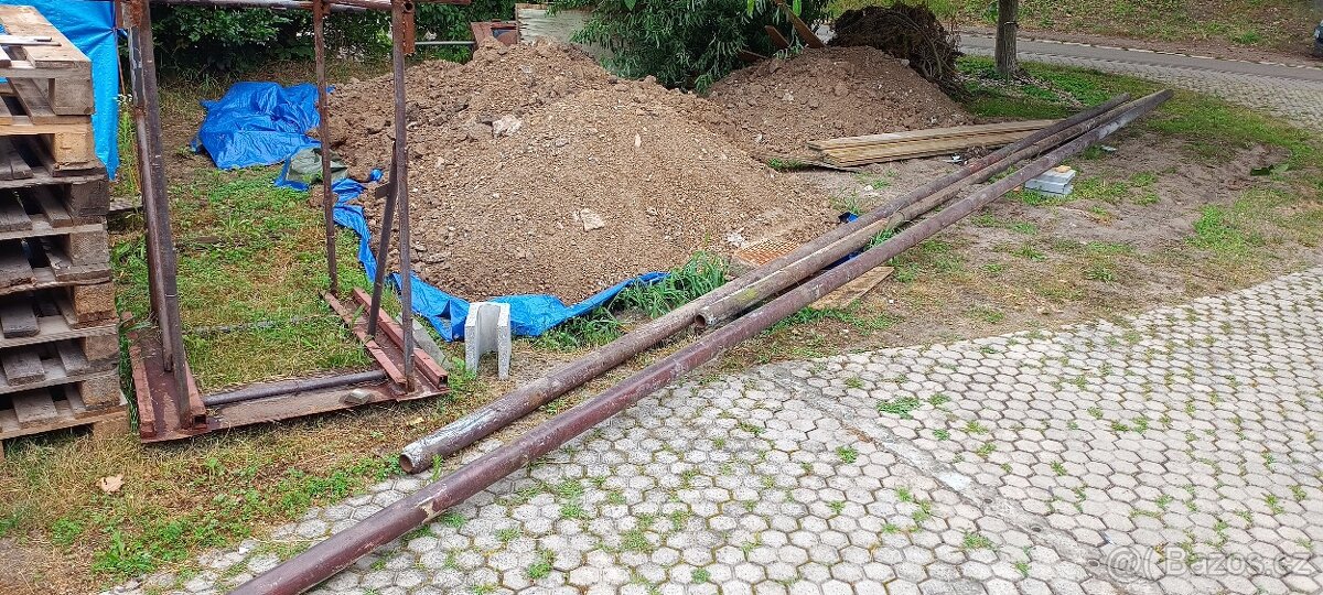 Tři železné trubky D90mm x L9170mm - 5