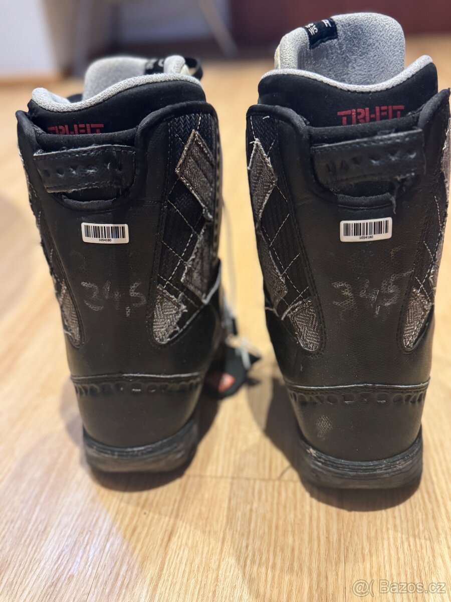 Snowboard boty Vans Boa, vel 34,5 - 5