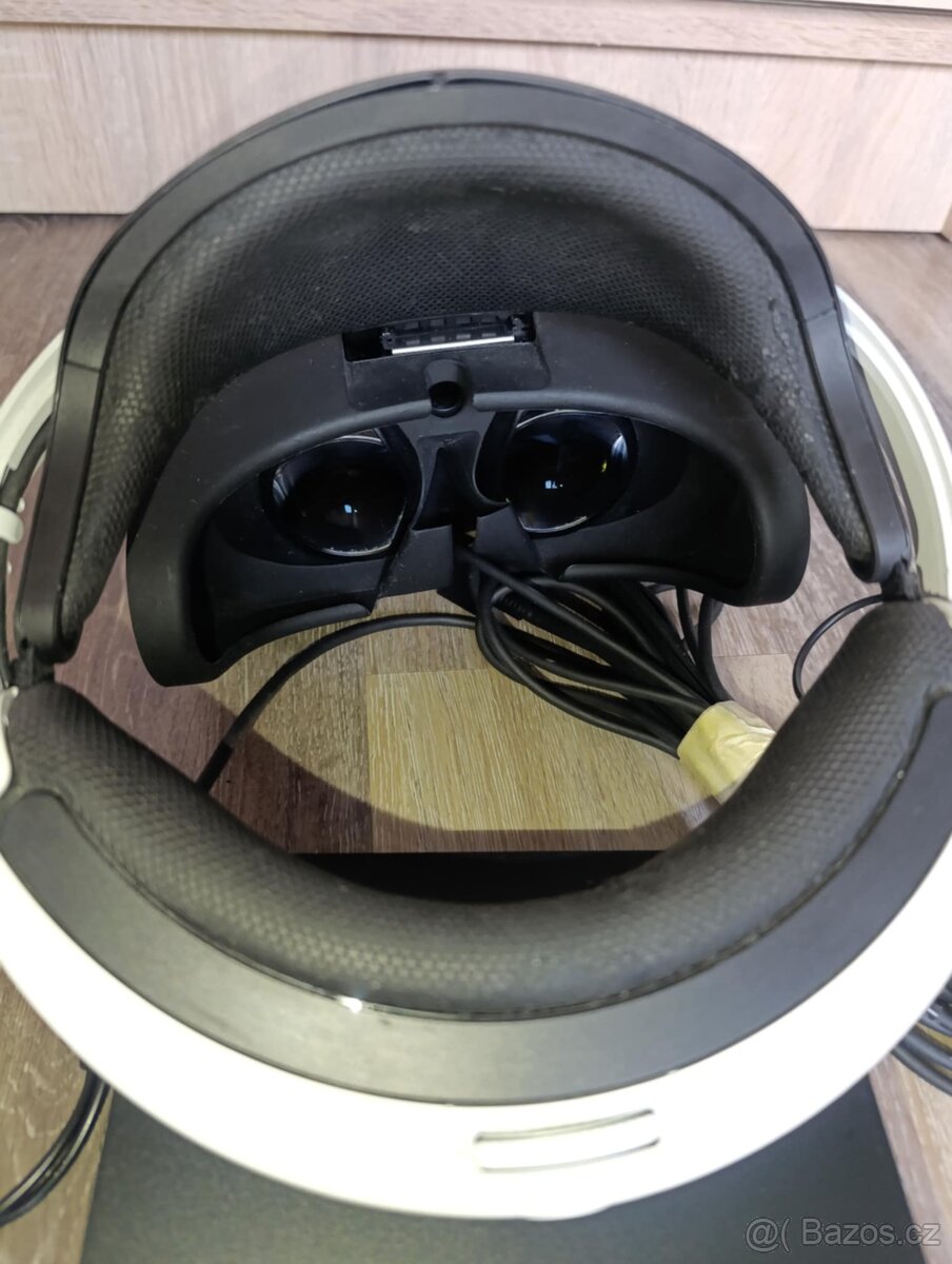 Virtuální realita na PS4 Verze 2 - 5