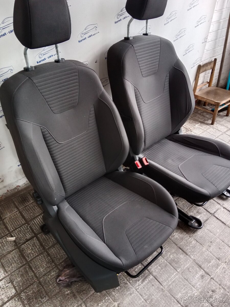 Vyhřívaná sedadla na ford focus III - 5