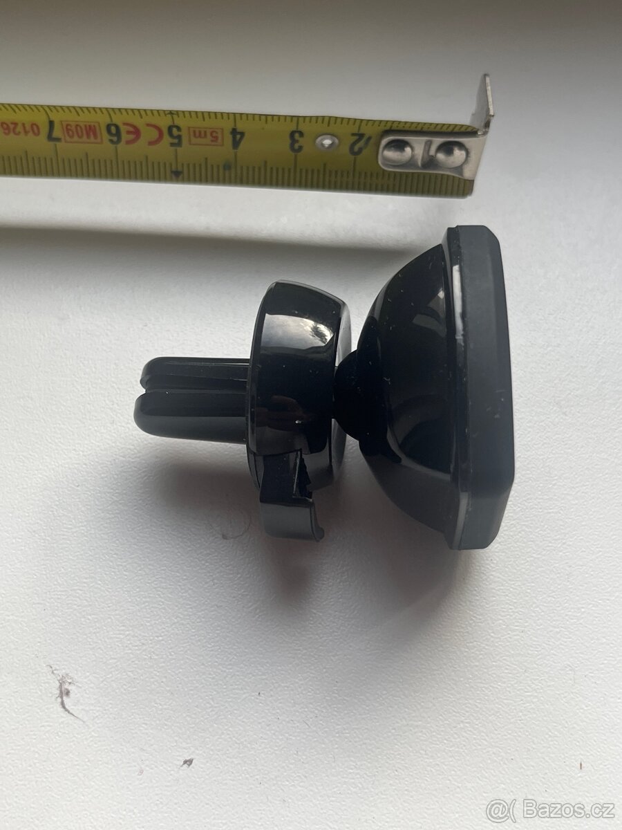 Magneticky držák na telefon - 5