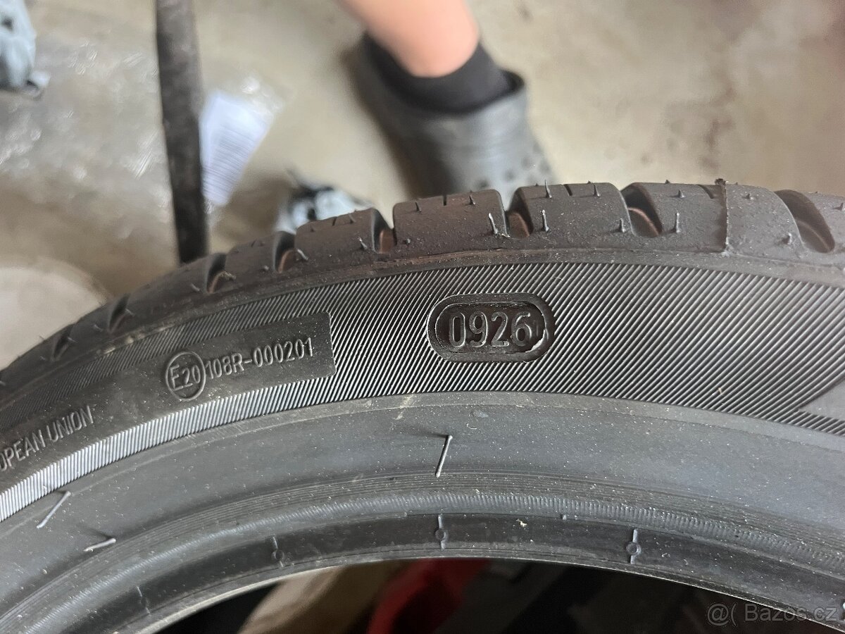 235/40 r18 - 5