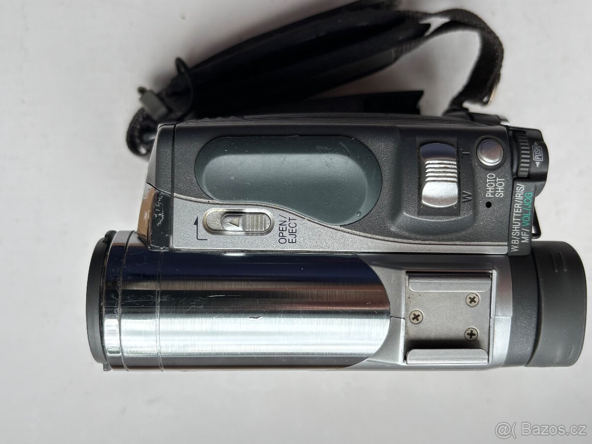Panasonic NV-GS3 na Mini DV kazety - 5