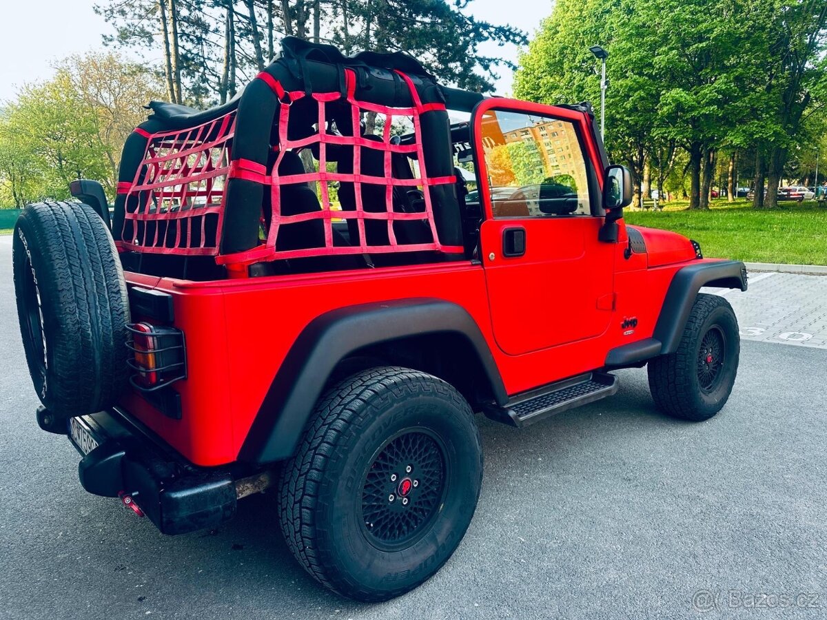 Jeep Wrangler TJ 2.4 benzín Možná aj výmena