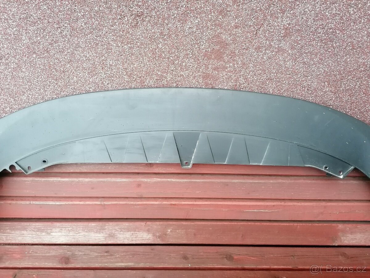 Volkswagen Passat b6 spojler - 5