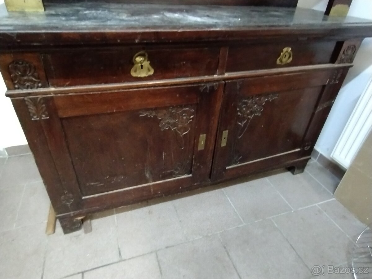 Starožitný příborník - 5