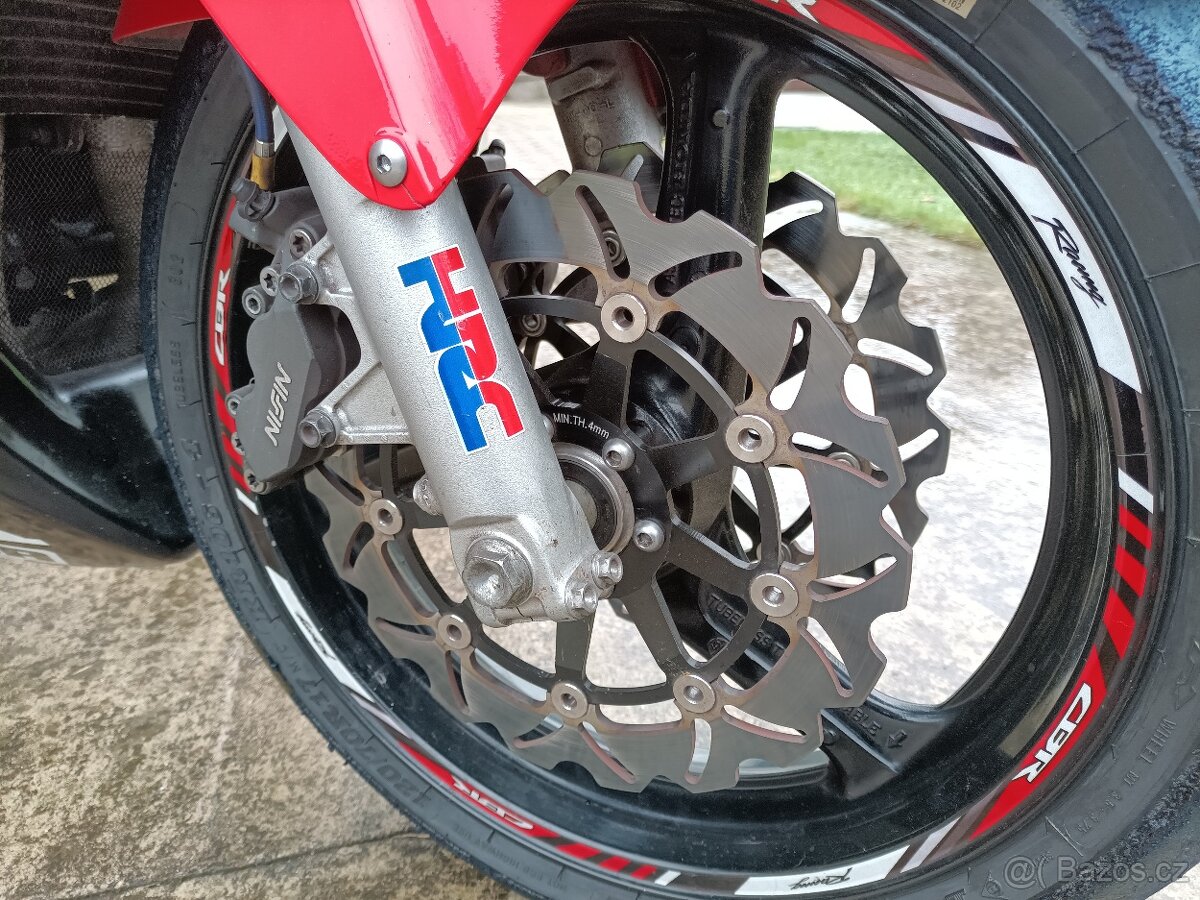 Okruhovka Honda CBR 600 f4 zimná cena - 5