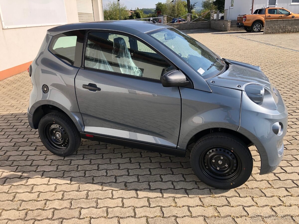 Aixam Minauto ACCESS gristitane- NOVÉ - 5