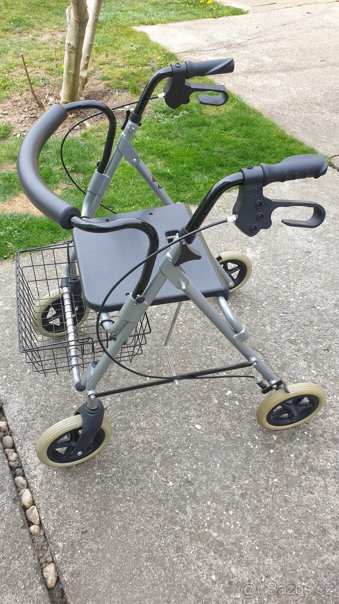 Chodítko pro seniory - 5