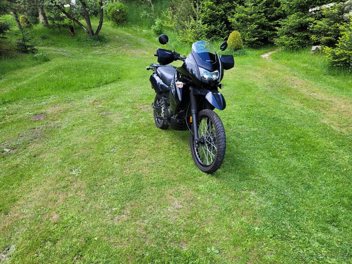 Kawasaki KLR 650E - 5