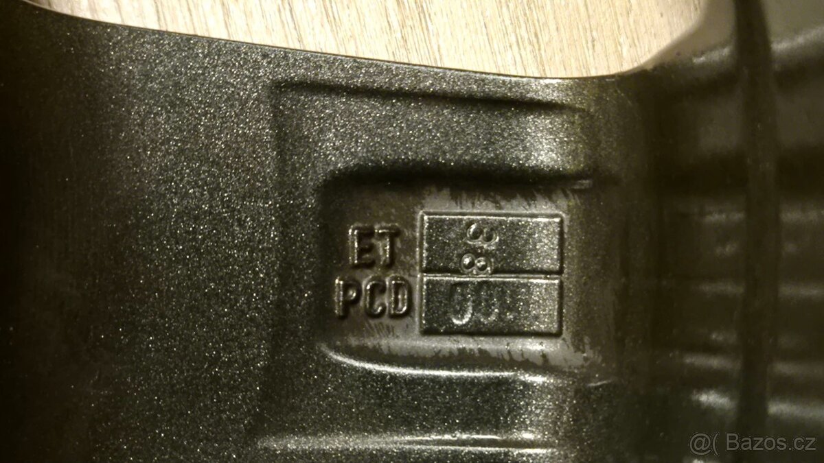 Alu disky Dezent 6Jx15H2 - 5