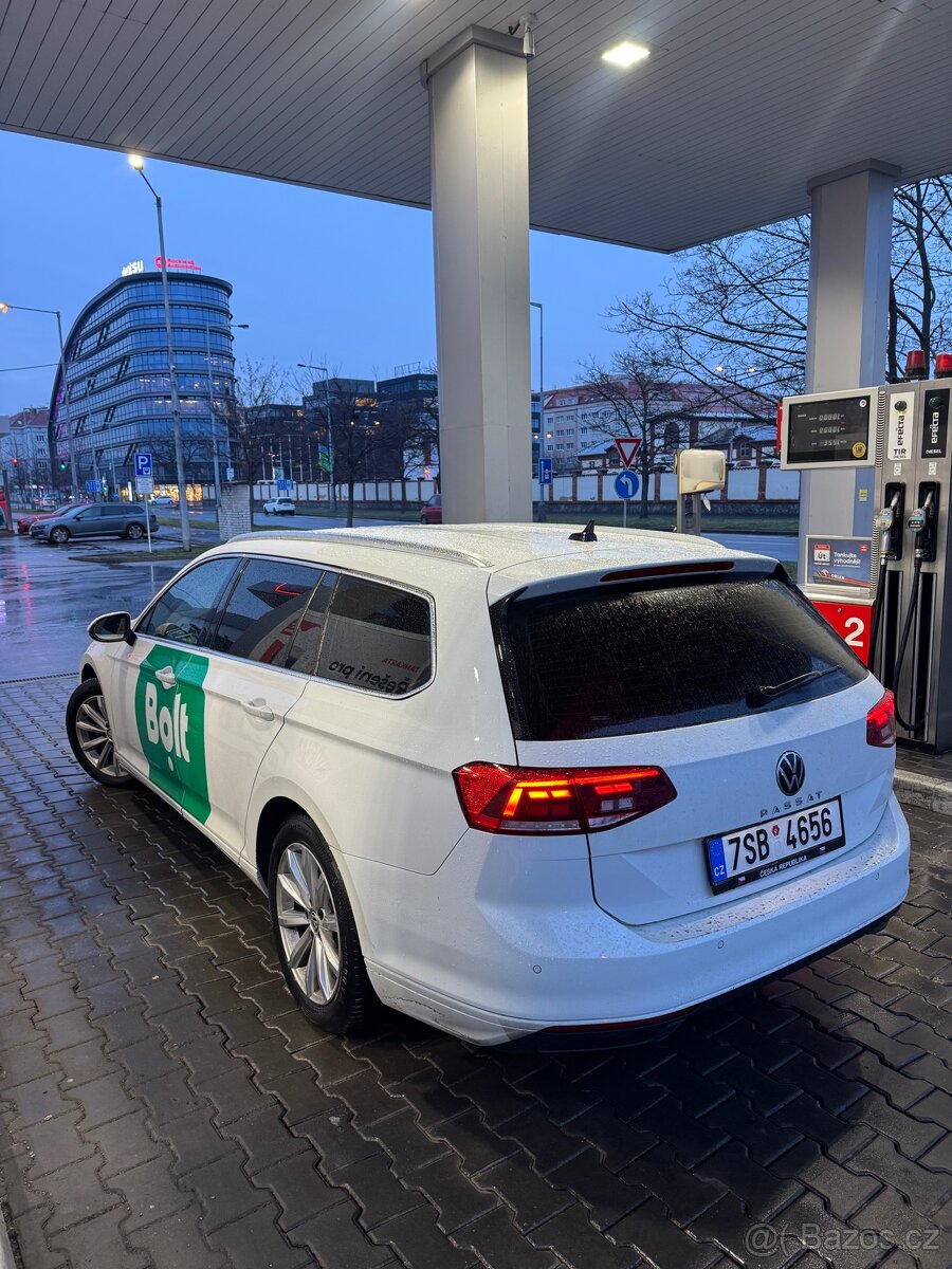 Prodám Volkswagen Passat B8 - 5