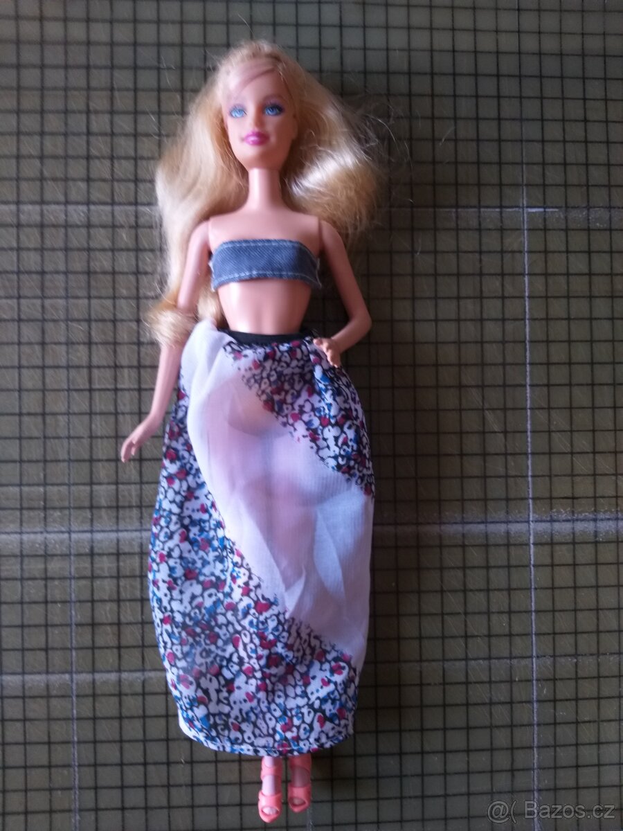 Panenka Barbie - 5