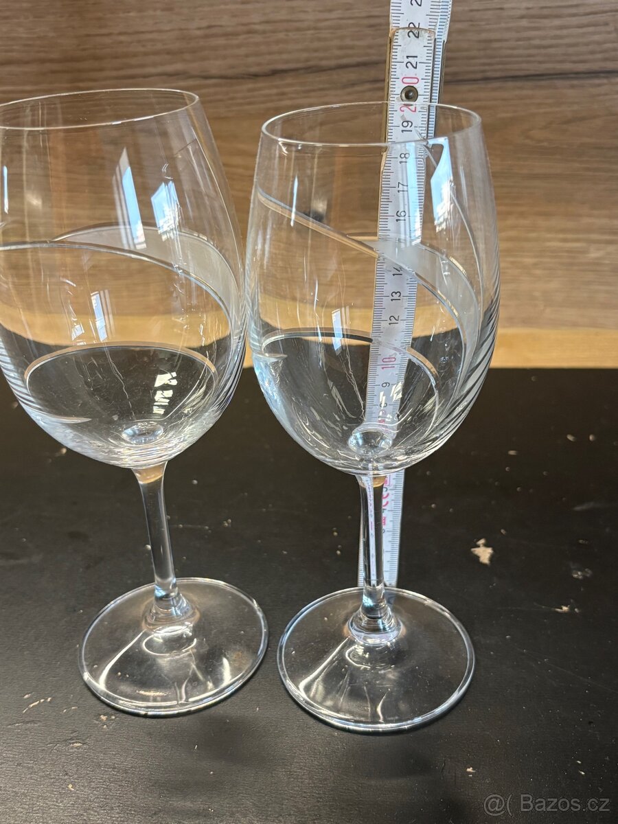 Sklenicky sklenice vino - 5