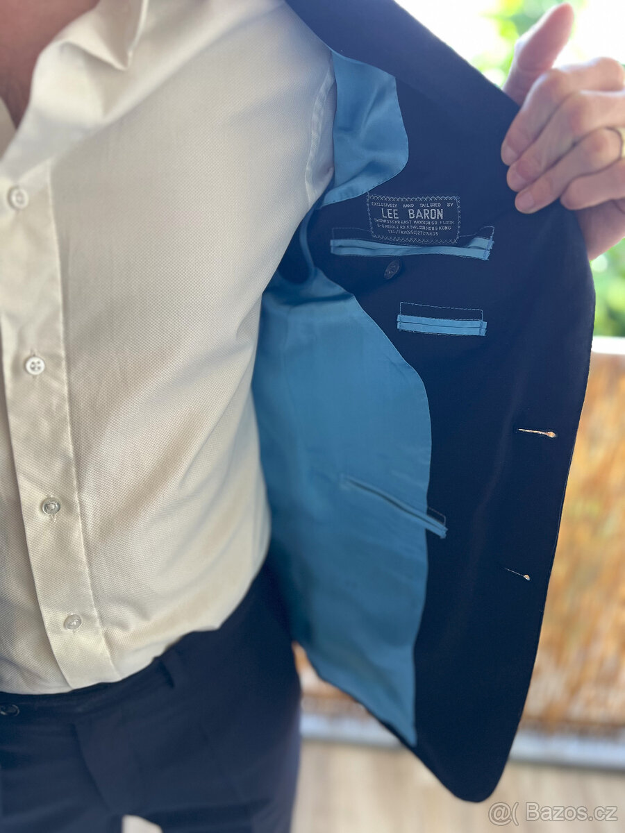 Oblek a dvě košile od krejčího Lee Baron z Hongkongu - 5