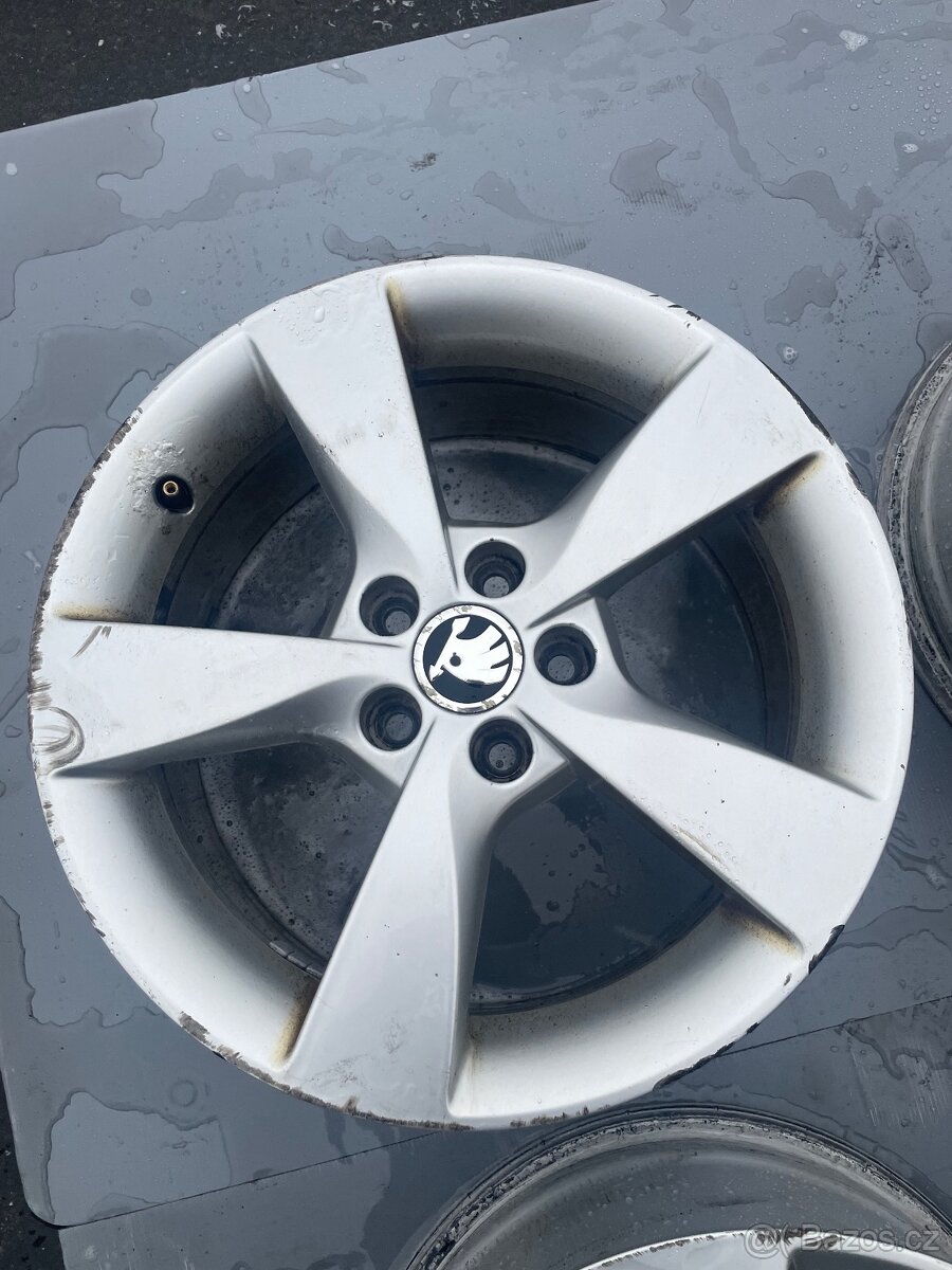 Alu kola originál Škoda Rapid 5x100 7x16 ET46 5JA 601 025 A - 5