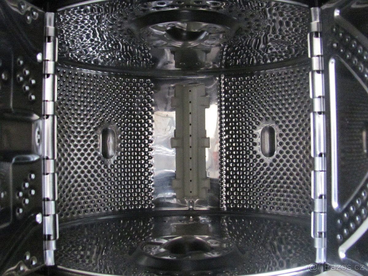 ÚZKÁ VRCHEM PLNĚNÁ PRAČKA WHIRLPOOL 5KG - A++ - 5