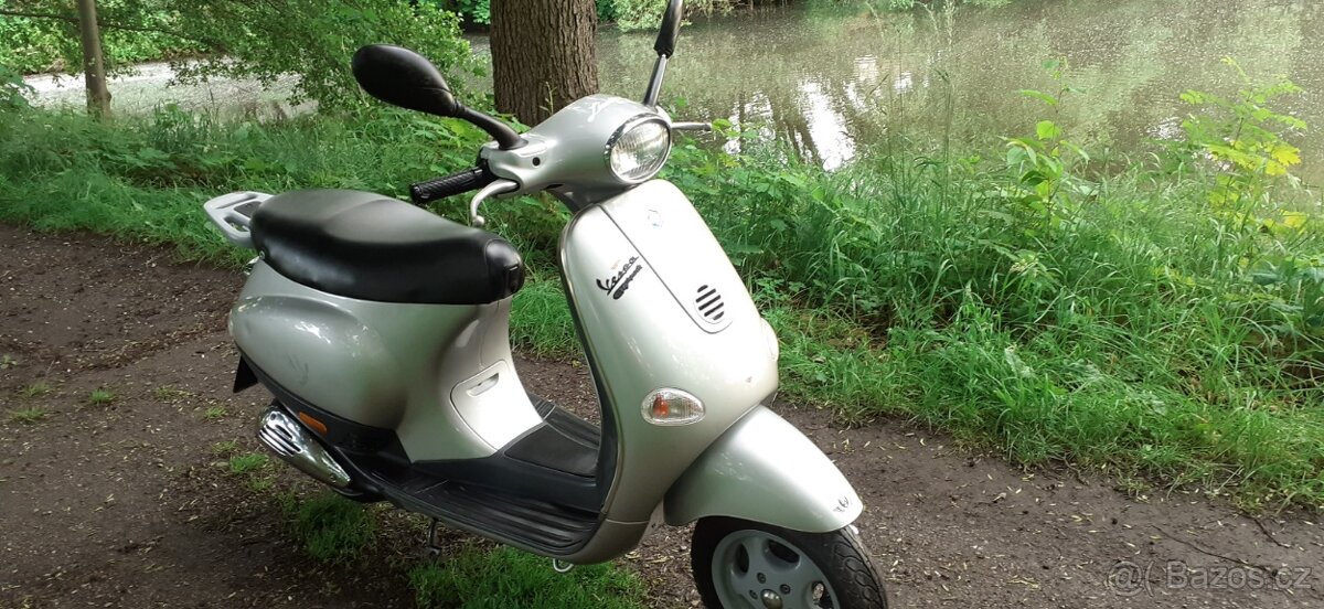 Piaggio Vespa ET2 - 5