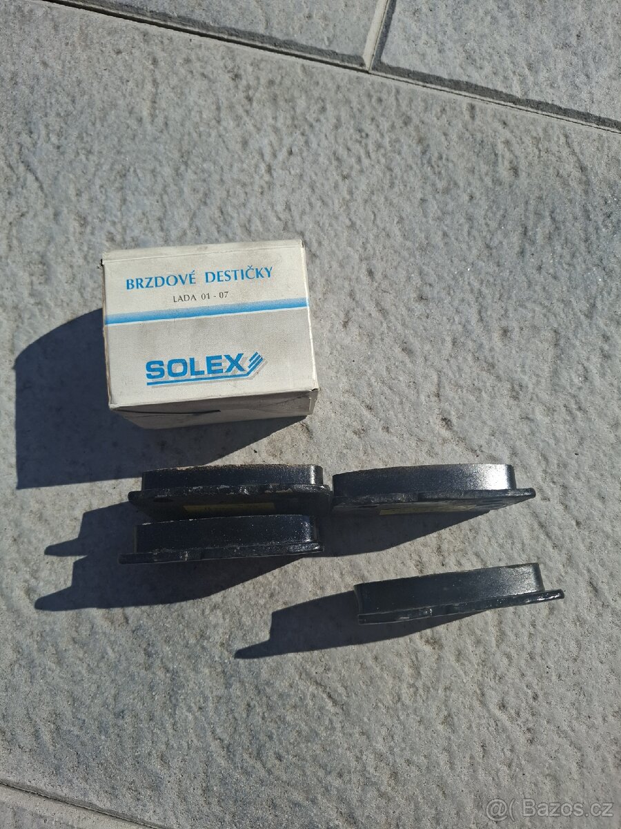 Nové brzdové destičky LADA VAZ - 5