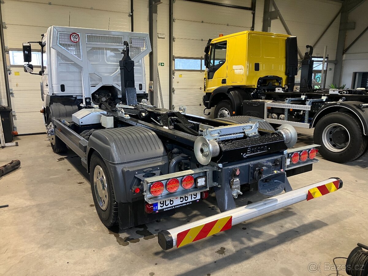 Hákový nosič kontejnerů - 5