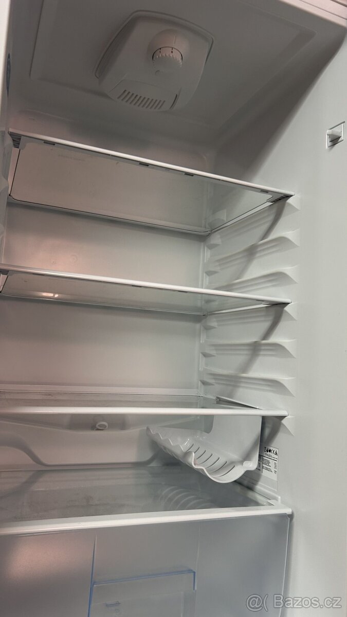 Lednice s mrazákem BEKO 170cm - 5