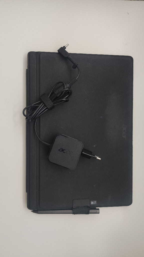 Acer Switch 3 - N17H1 - 5