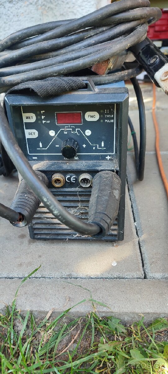 Svářečky-Kuhtreiber 1900hf-10000kc /-/vector mig 225-5000kc - 5