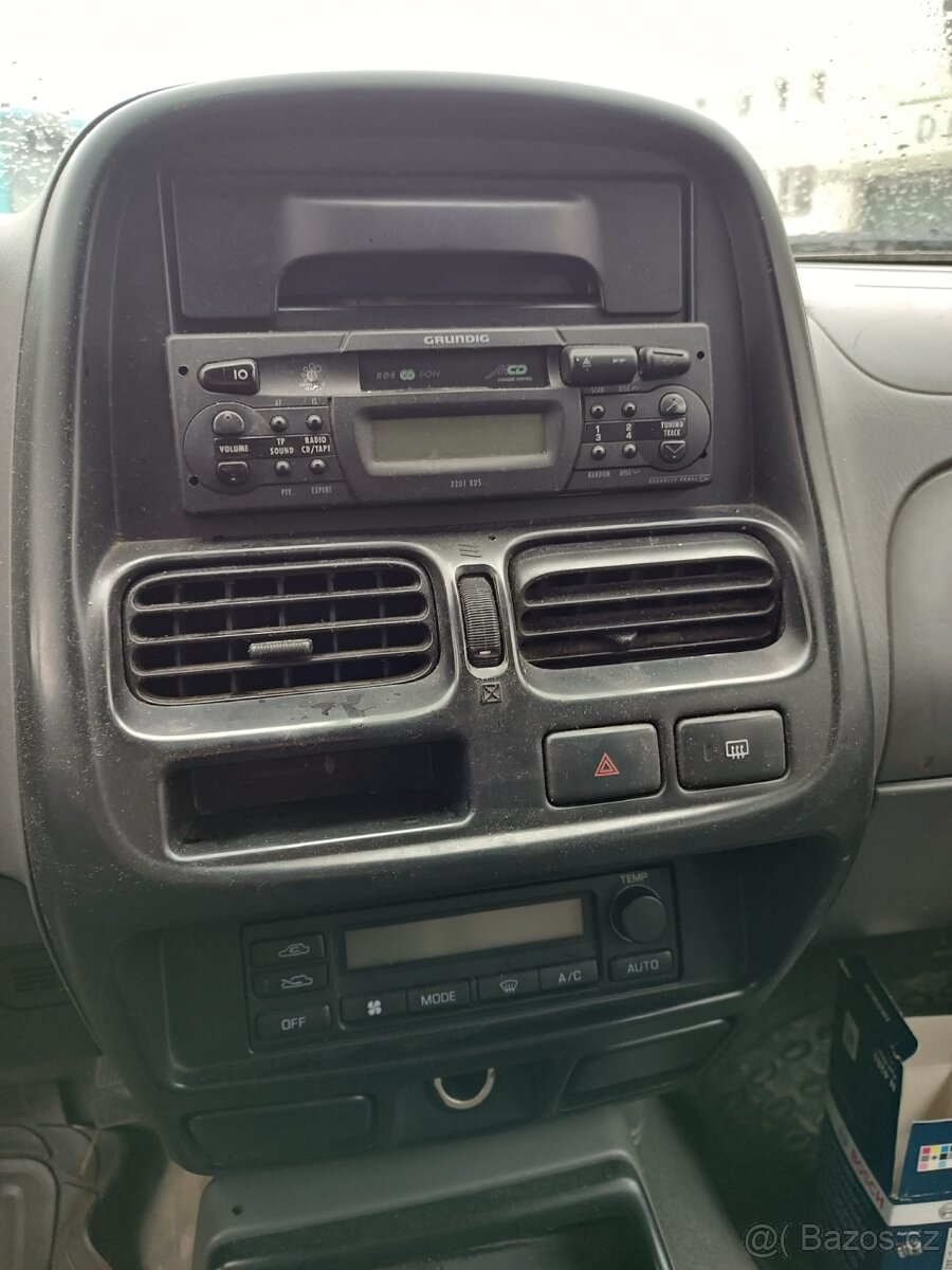 Nissan Navara D22 - 5