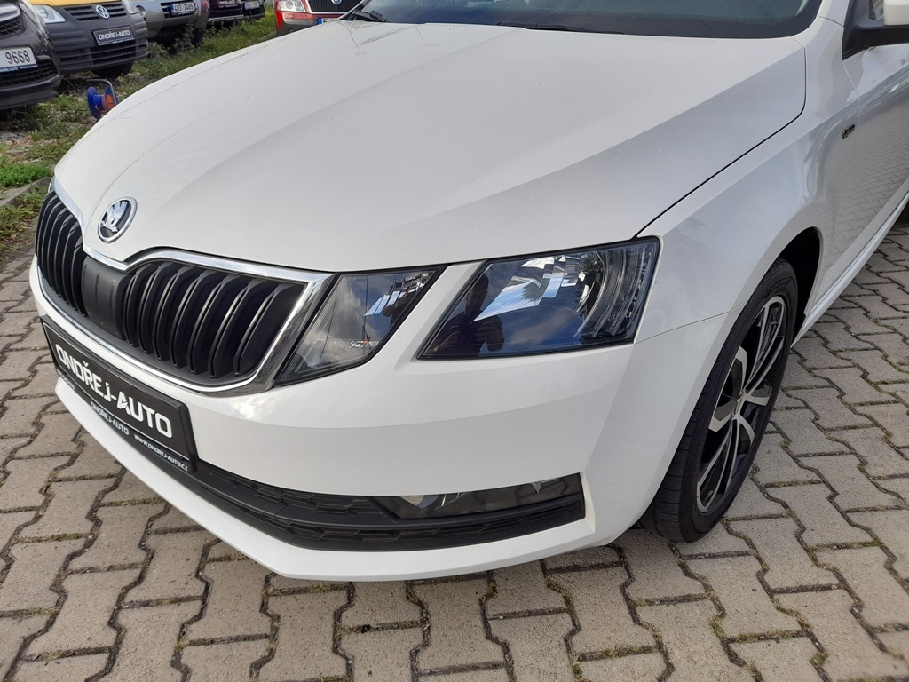 Škoda Octavia FACELIFT 1,6 85 KW DPH - 5